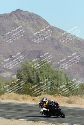 media/Nov-16-2025-Race Pace (Sun) [[8c5fa54630]]/Non Verified Riders (1st 20 Minutes)/2-Turn 10 (1010am)/